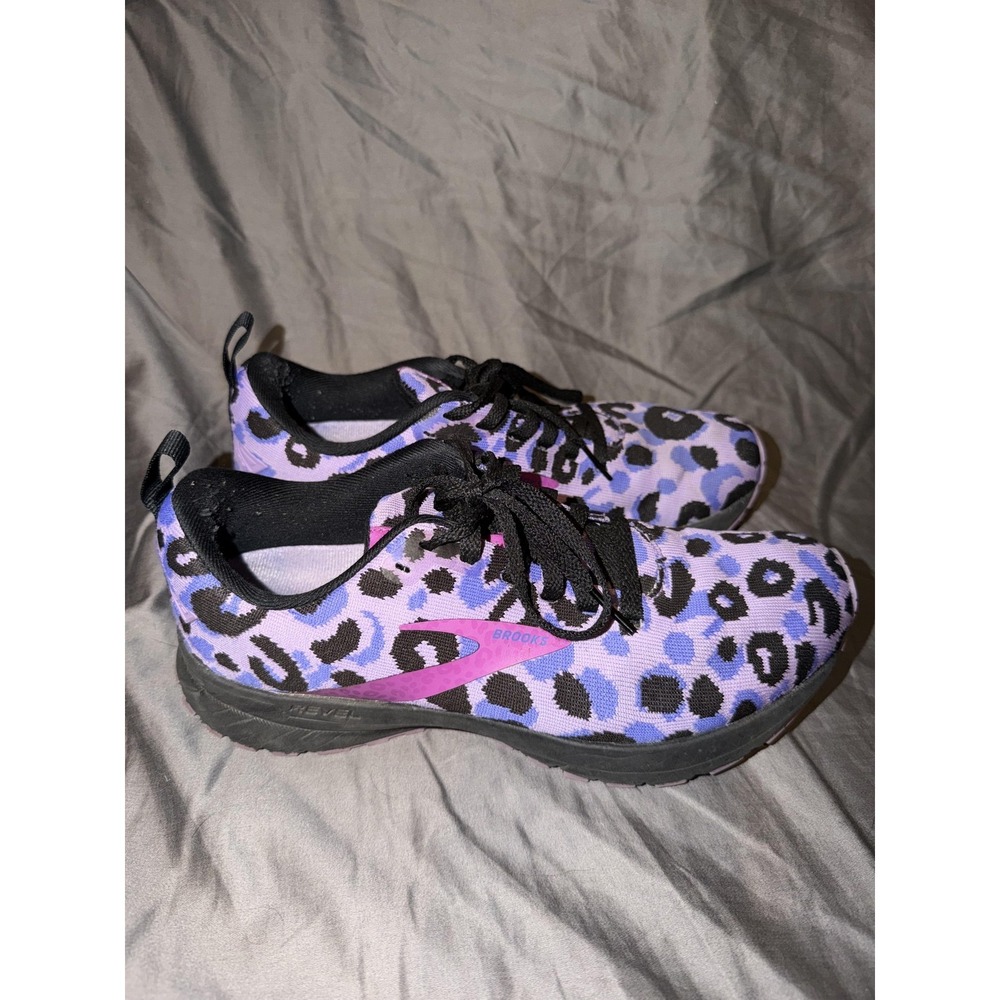 Brooks Revel 5 Shoes Womens Size 7.5B Purple Animal Running Sneakers 1203611B567